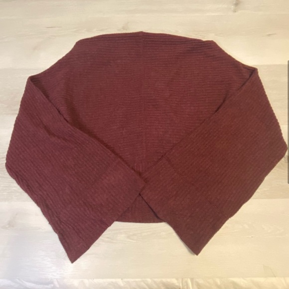 Crazy On You Thermal Top
FREE PEOPLE, Size Medium, Burgundy - Picture 6 of 10